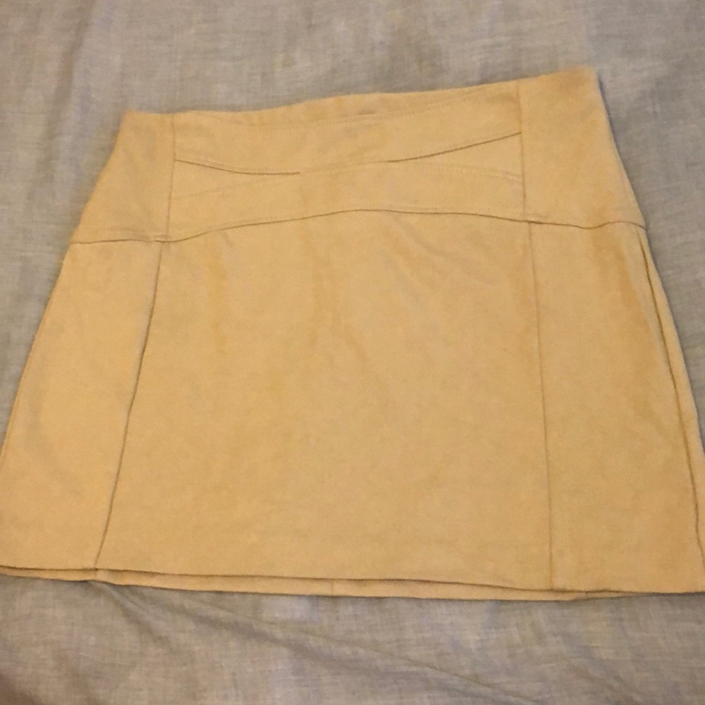 Mini Beige/Tan Skirt